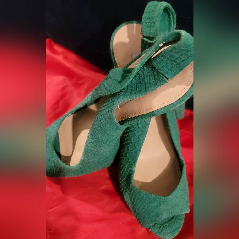 Elegant Green Women's Shoes